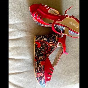 Kenneth Cole Reaction Red Wedges